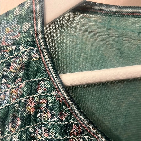 Max Studio Green Smocked Tank Top 335 - Picture 6 of 9